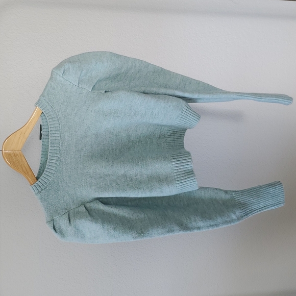 Wild Fable Crop Sweater - Picture 1 of 5